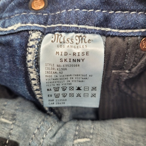 Miss Me Skinny Jeans Womens 26 Blue Mid Rise Embroidered Paisley E3520S6R - Picture 3 of 8